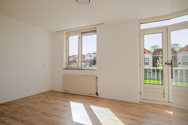 Medium property photo - Houtzagerssingel 120, 2512 XJ Den Haag